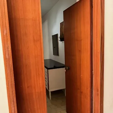 One Bedroom By The Beach *