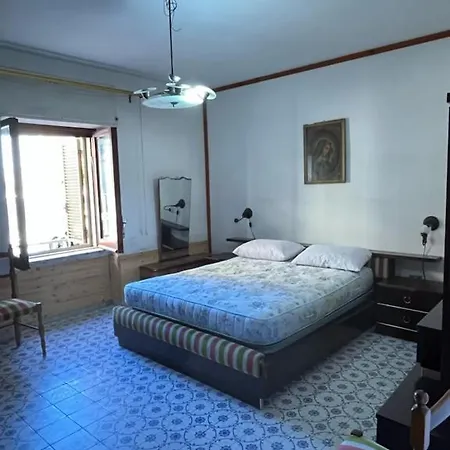 One Bedroom By The Beach شقة *