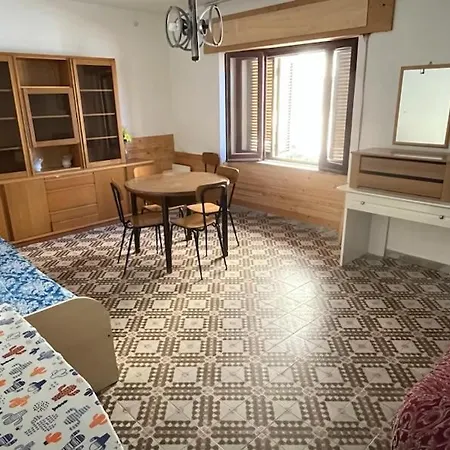 One Bedroom By The Beach شقة سان لوسيدو